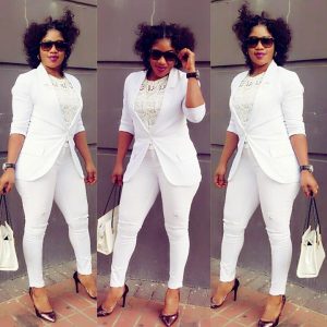 Look Thinner Using Fashion